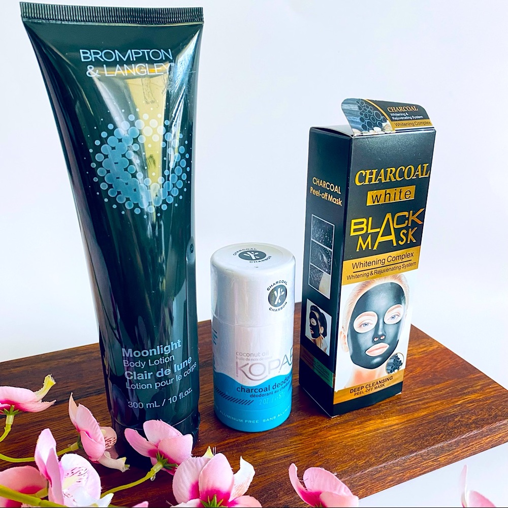 🍁2/$30 BEAUTY BUNDLE SET CHARCOAL MASK LOTION CLEARANCE